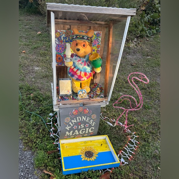 CC @SpaBloomFlow SHARE Show is LIVE πΌπΆβοΈβ»οΈ - Picture 3 of 14